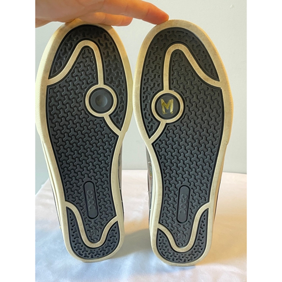 Dogo gray world map sneakers women’s Size 38 euro or US 7.5, flat cute kitsch - Picture 9 of 9